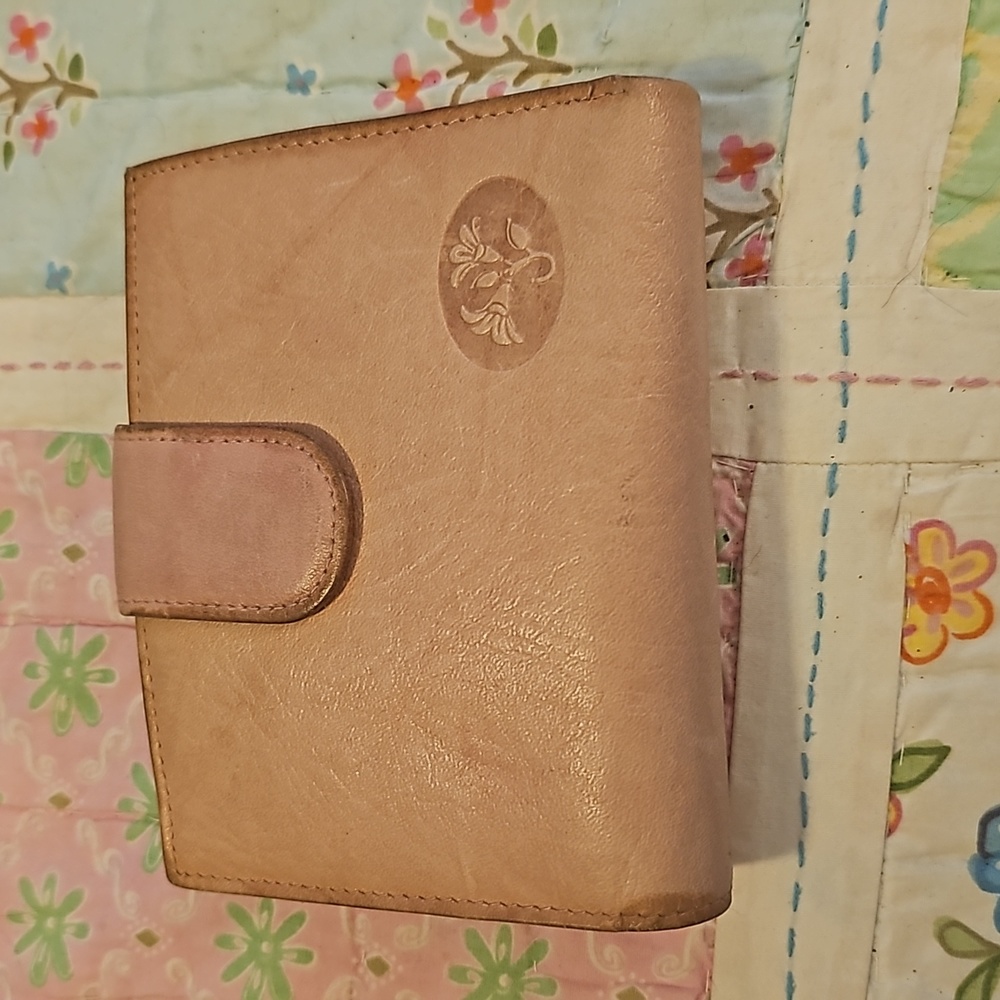 Buxton wallet